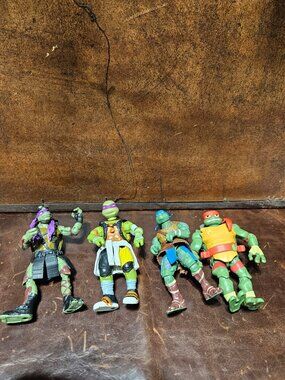 Teenage Mutant Ninja Turtles Set of 4